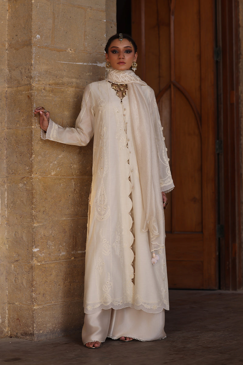 Wardha Saleem | Aari Collection 26 | Chaandni