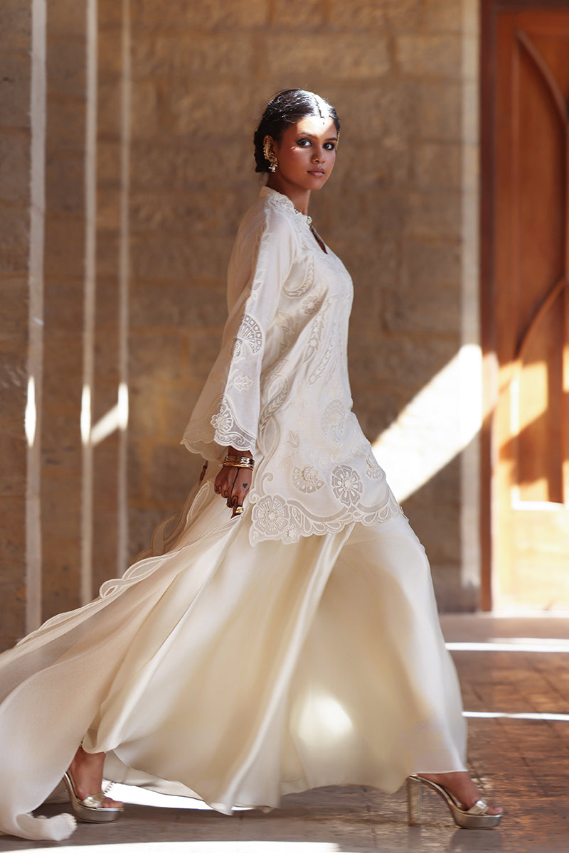 Wardha Saleem | Aari Collection 26 | Champa