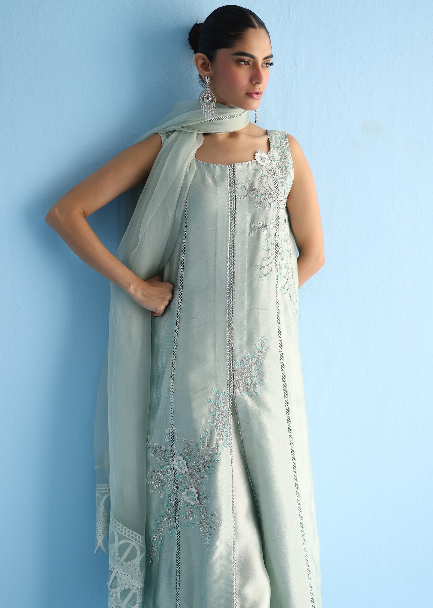 Umsha | Luxury Pret | AQUA ICE