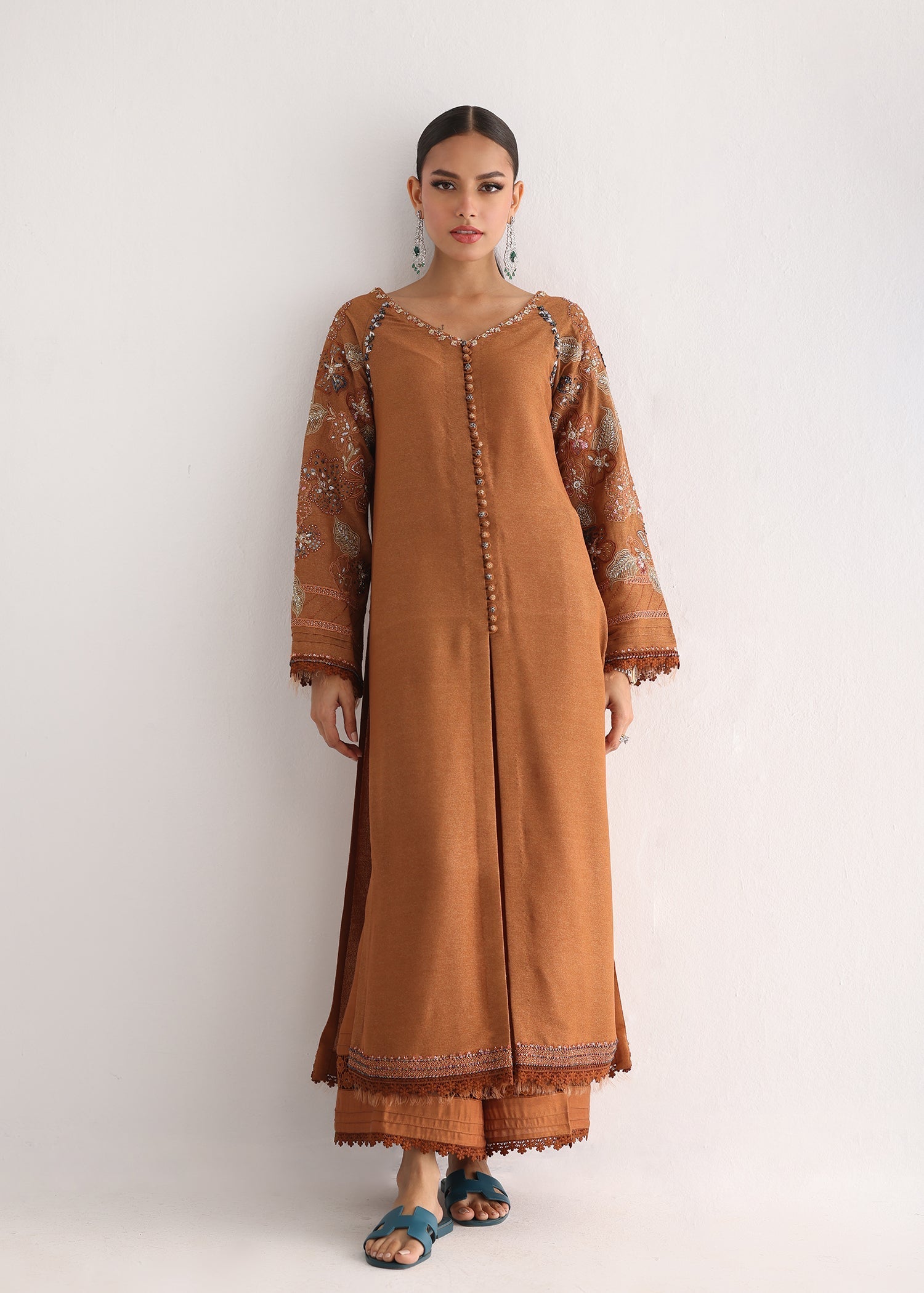 Umsha | Luxury Pret |RADIANT TAN