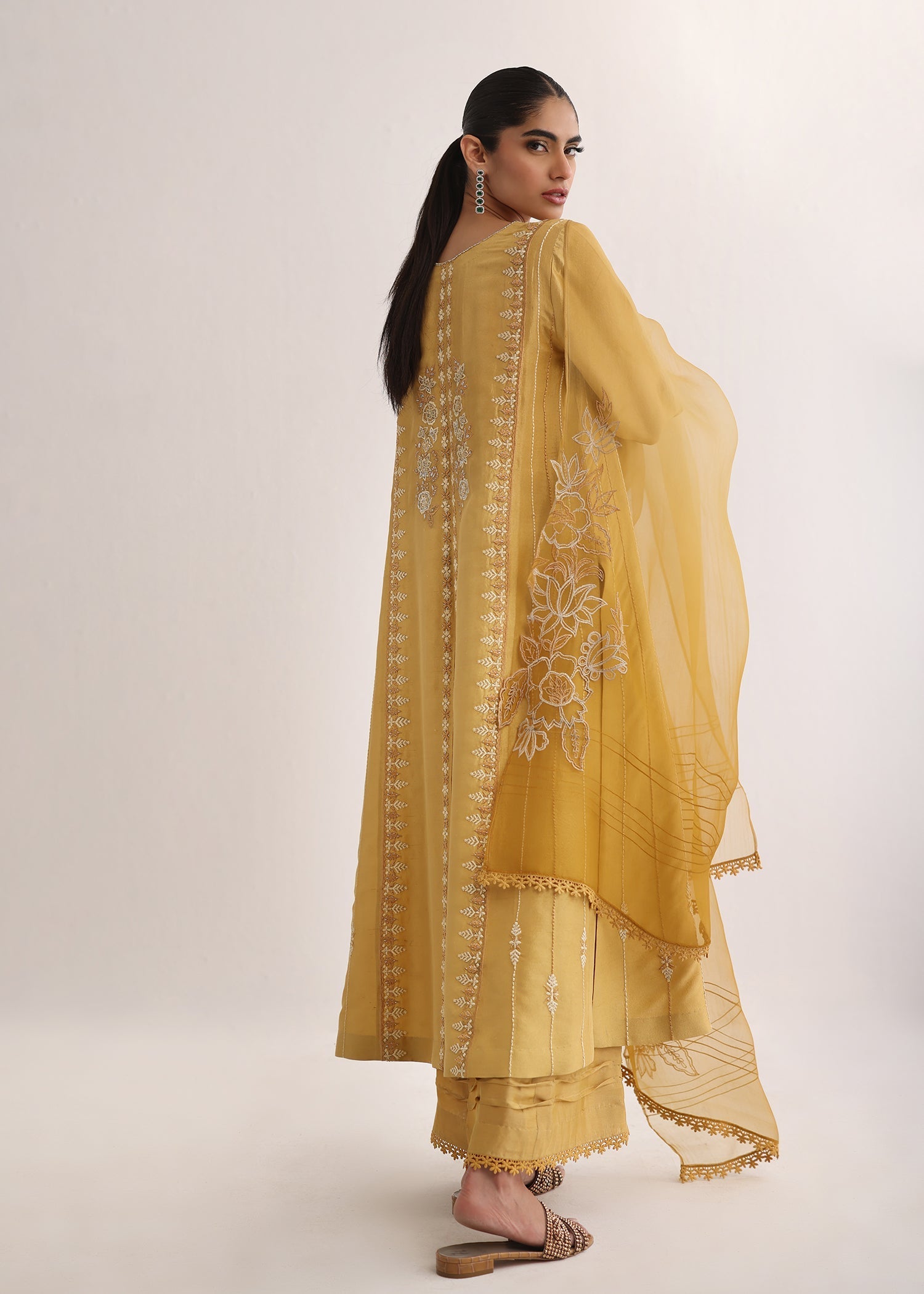 Umsha | Luxury Pret | SAHARA ALLURE