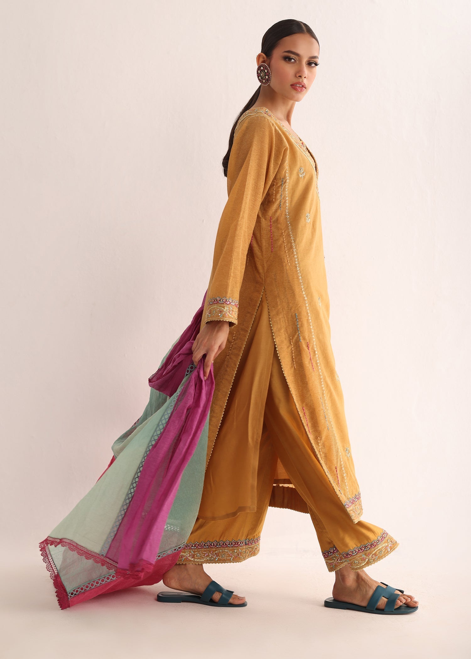 Umsha | Luxury Pret | DESERT GOLD