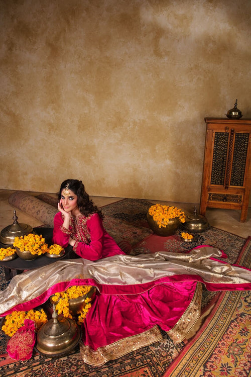 Maya | Raazi Velvet 24 | KASTURI