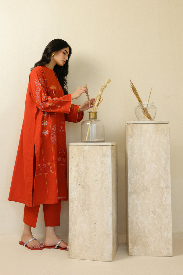 Sahar | Pre Essential Emb Edit | Burnt Citrus