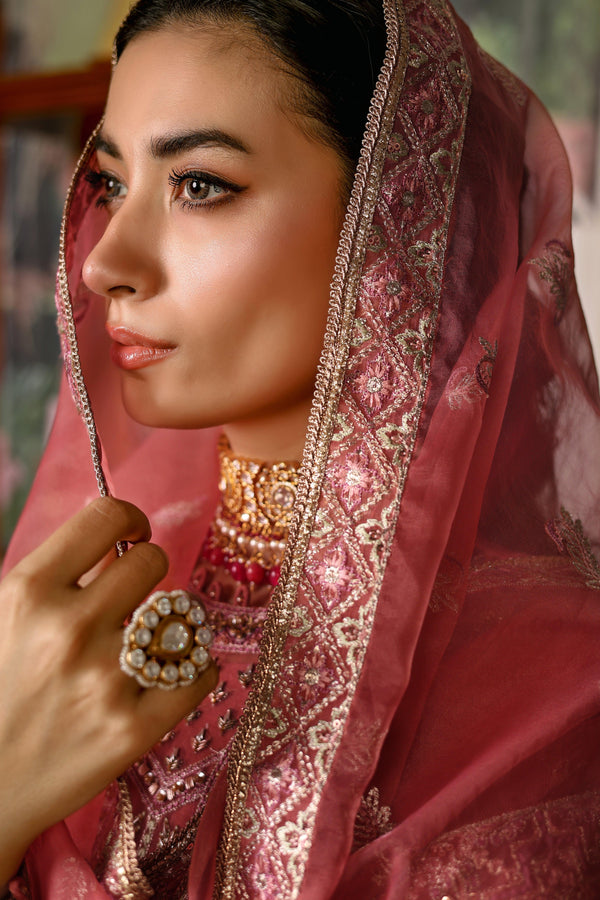 Imran Ramzan | Ruburu Formals | ZAREEN