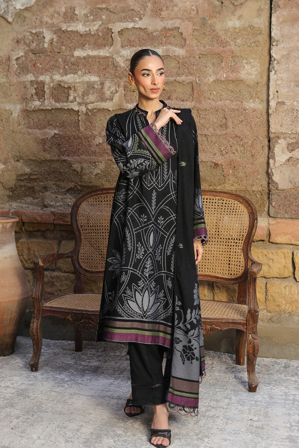Sahar | winter 25 | Velour Noir