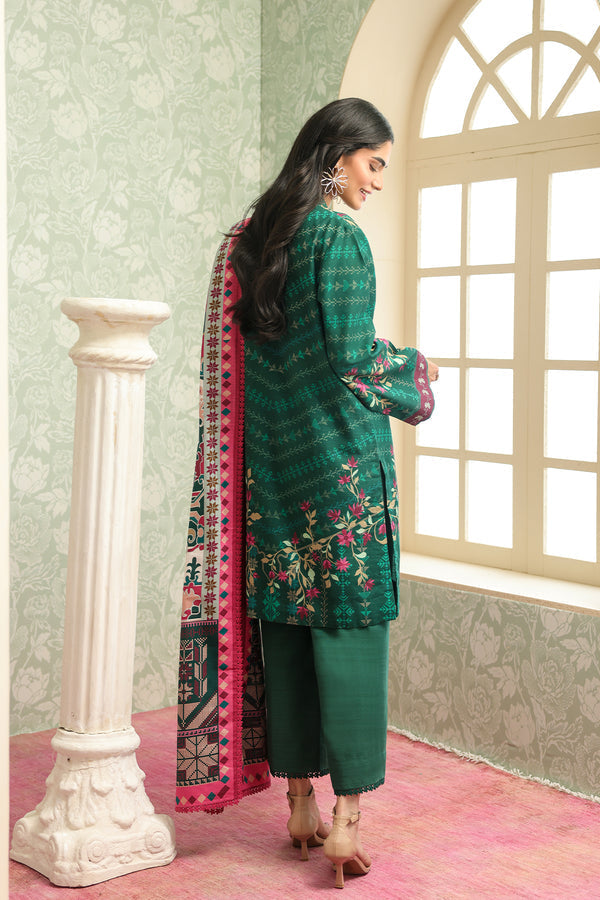 Sahar|winter 25 | Eternal Emerald