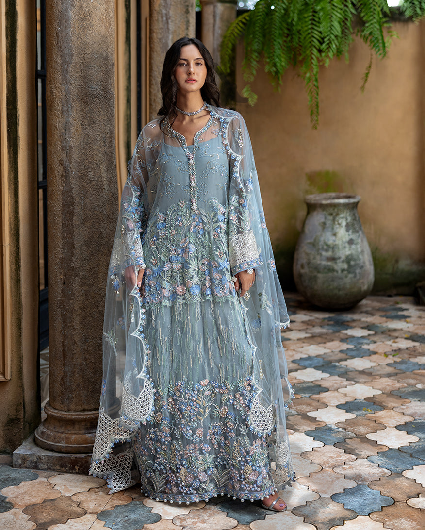 Esmel | La Vie Haute Wedding Festive | Evania