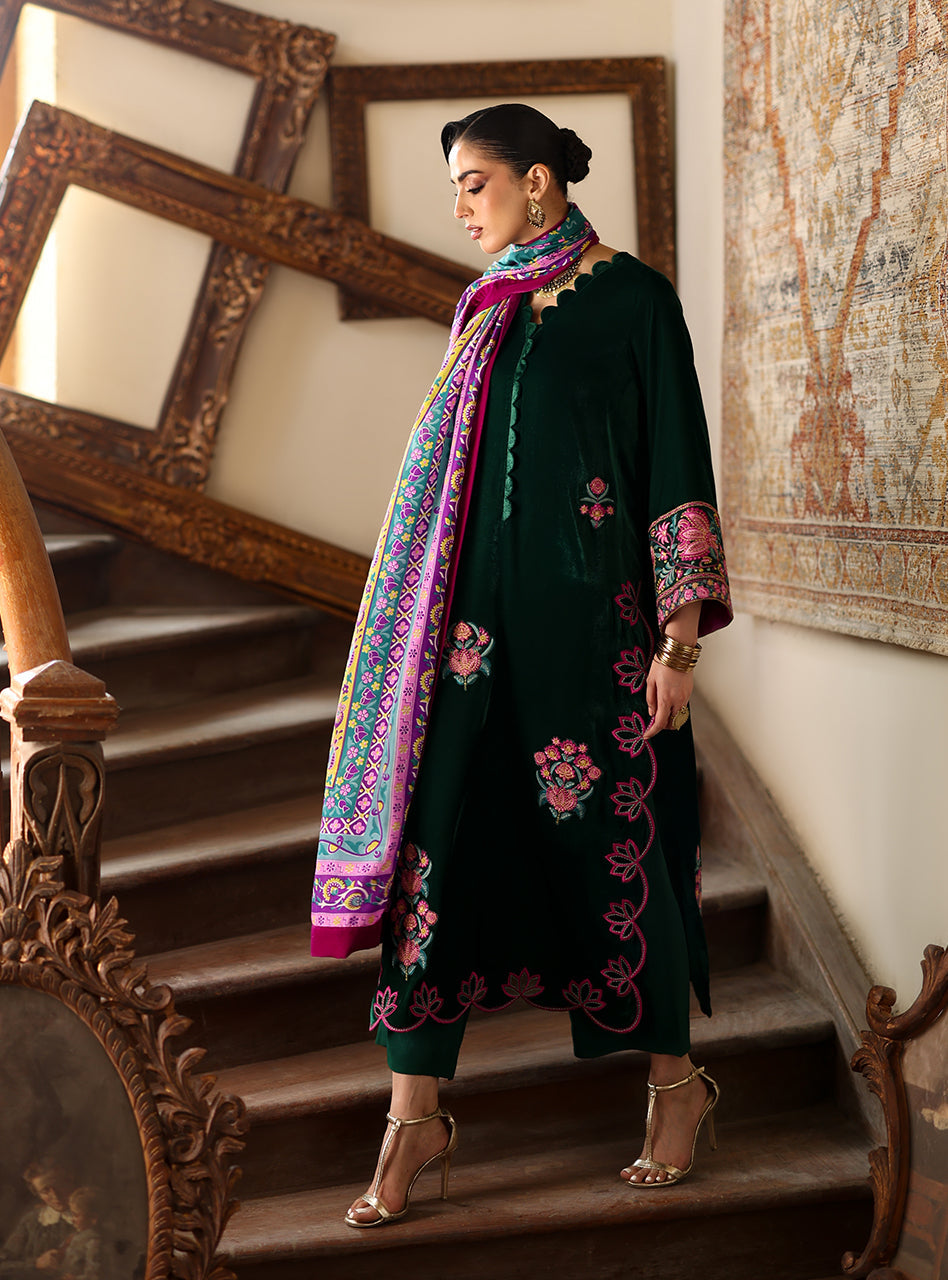 Zainab Chottani | Velura Velvet Edit 25 | Eden Long Shirt