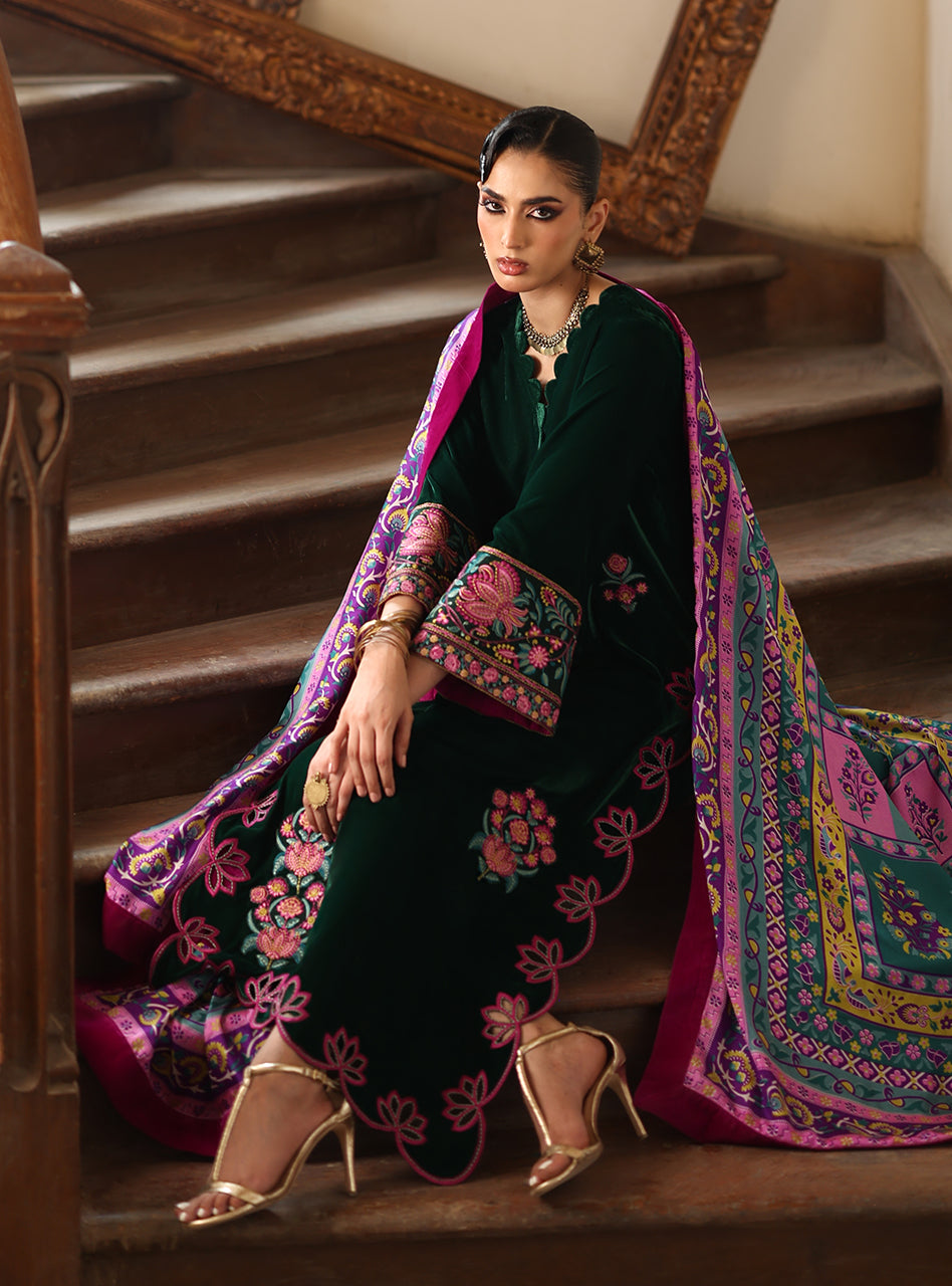 Zainab Chottani | Velura Velvet Edit 25 | Eden Long Shirt