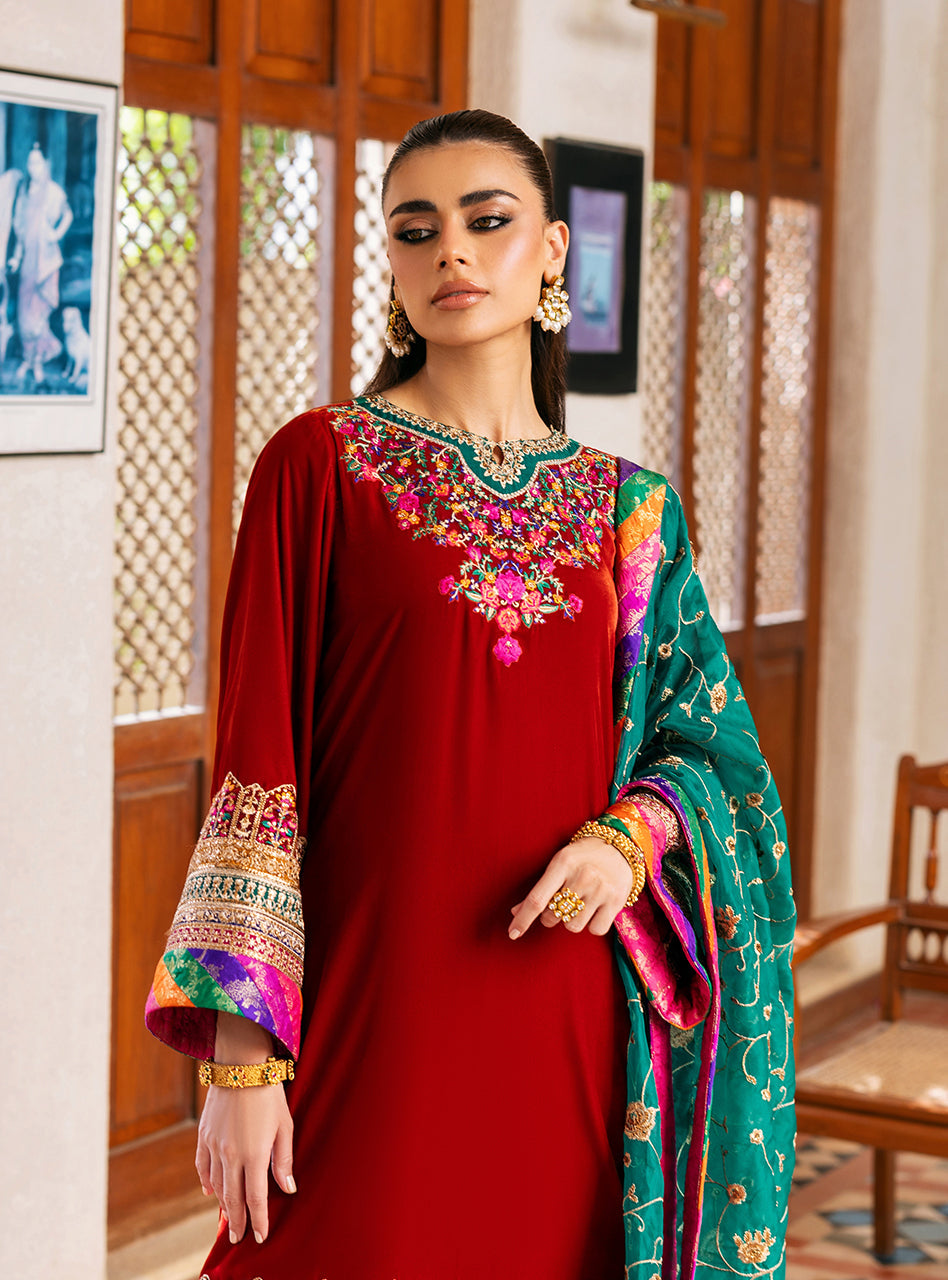 Zainab Chottani | Velvet 25 | Sifa