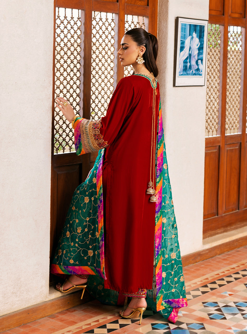 Zainab Chottani | Velvet 25 | Sifa