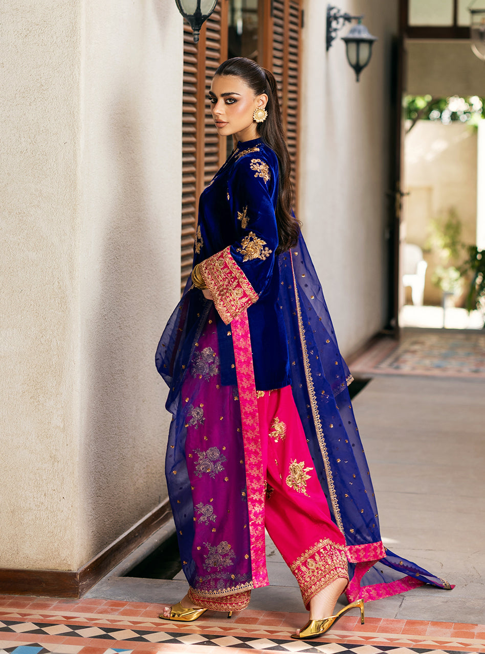 Zainab Chottani | Velvet 25 | Jia