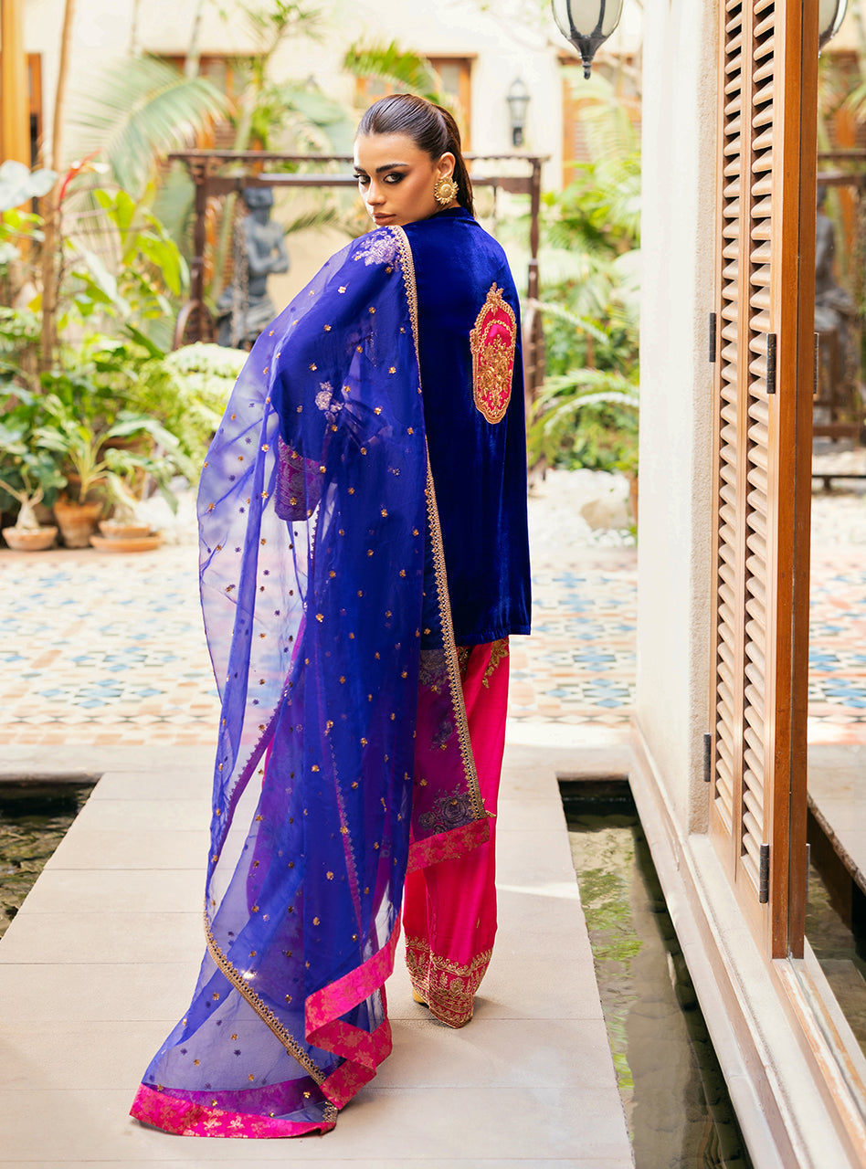 Zainab Chottani | Velvet 25 | Jia