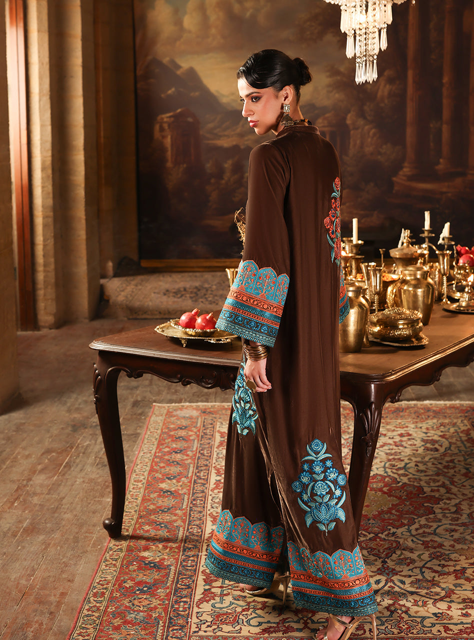 Zainab Chottani | Velura Velvet Edit 25 | Sienna Kaftan