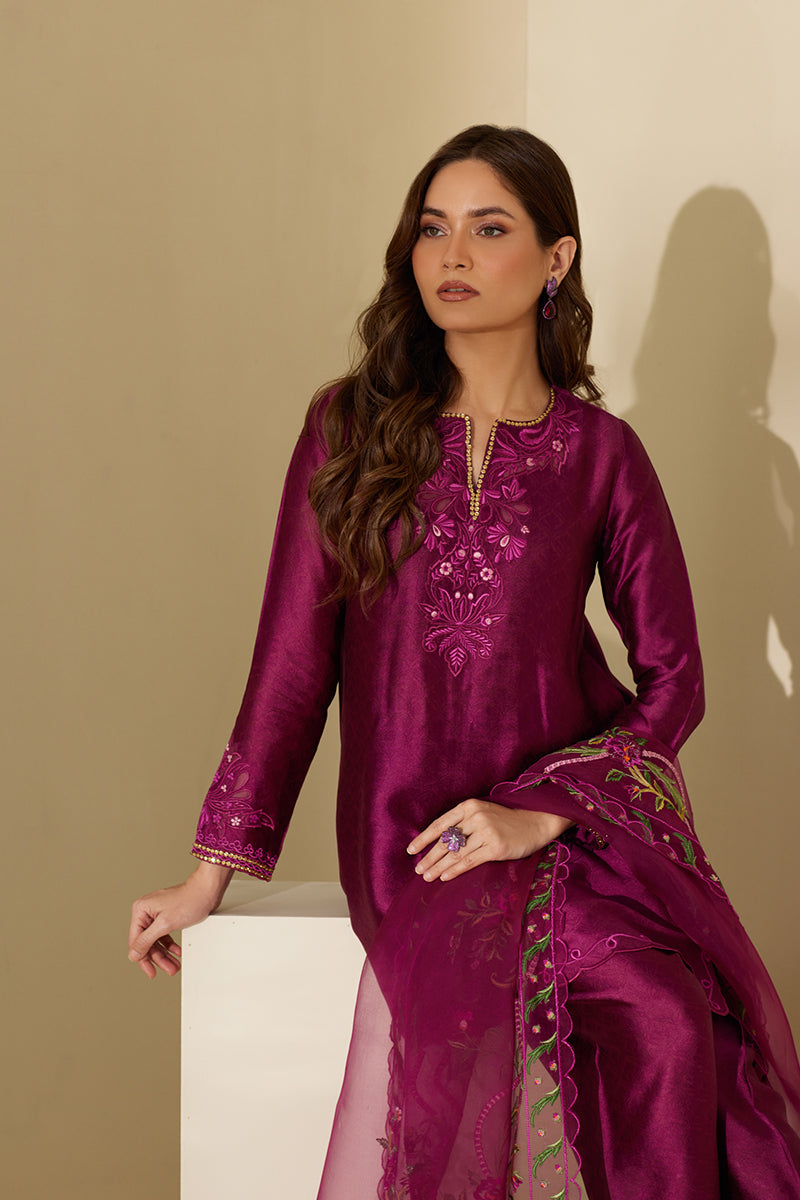 Mina Hasan | Signature Pret | Saara