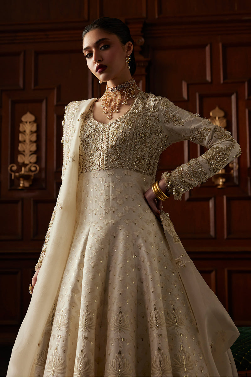 Saad Bin Shahzad | El Veneto Luxury Formals | OVIA
