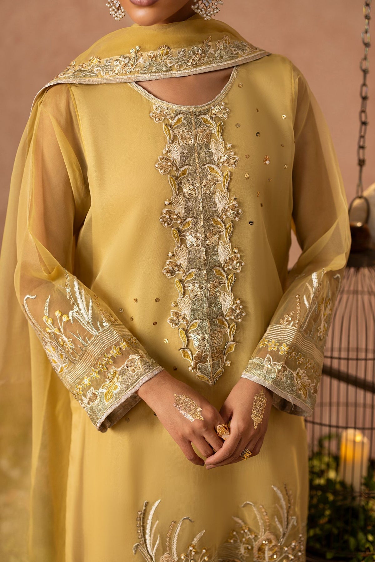Shurooq | Geet Luxe | Jhoomar
