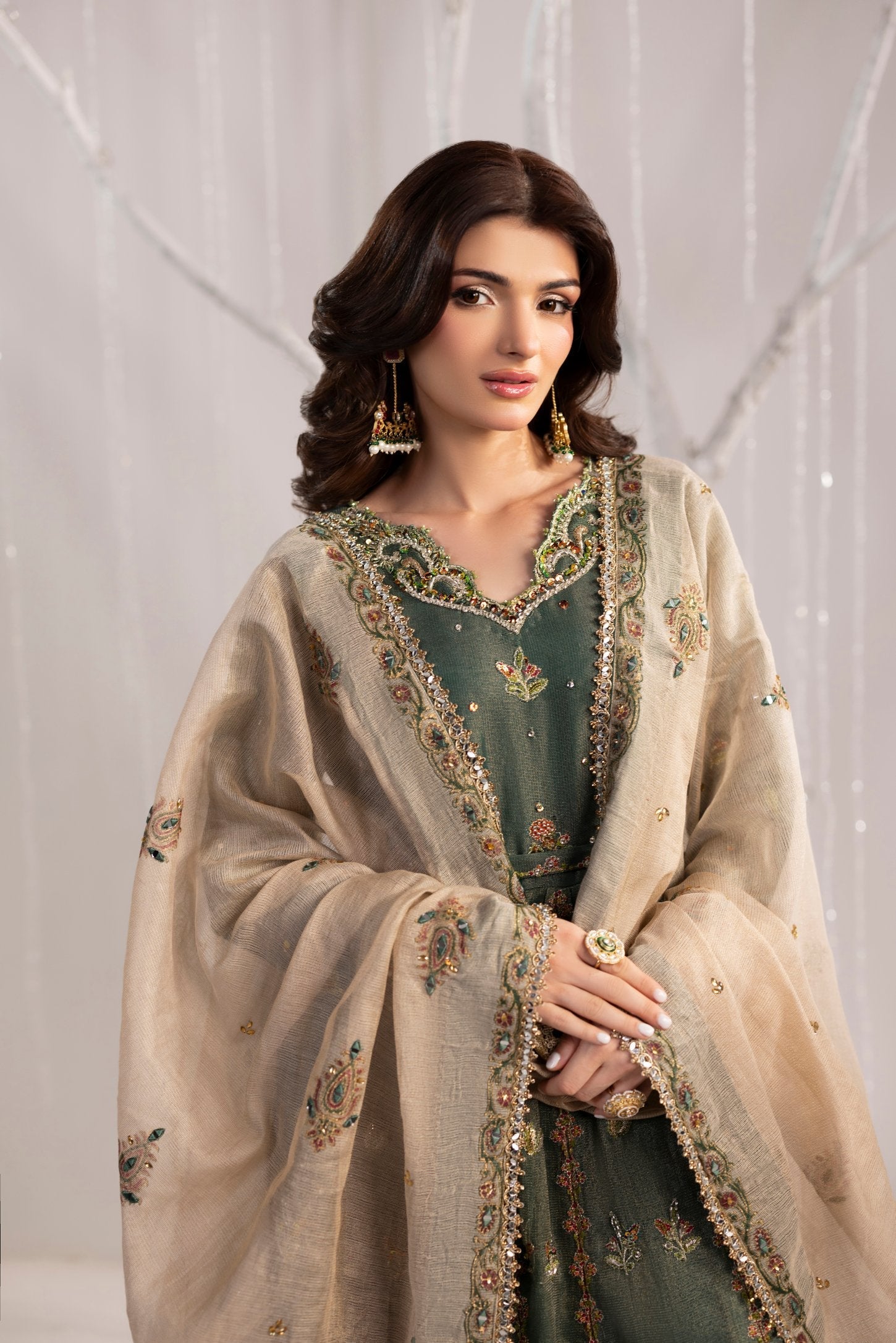 Shurooq | Echo in Bloom | Emerald Whisper