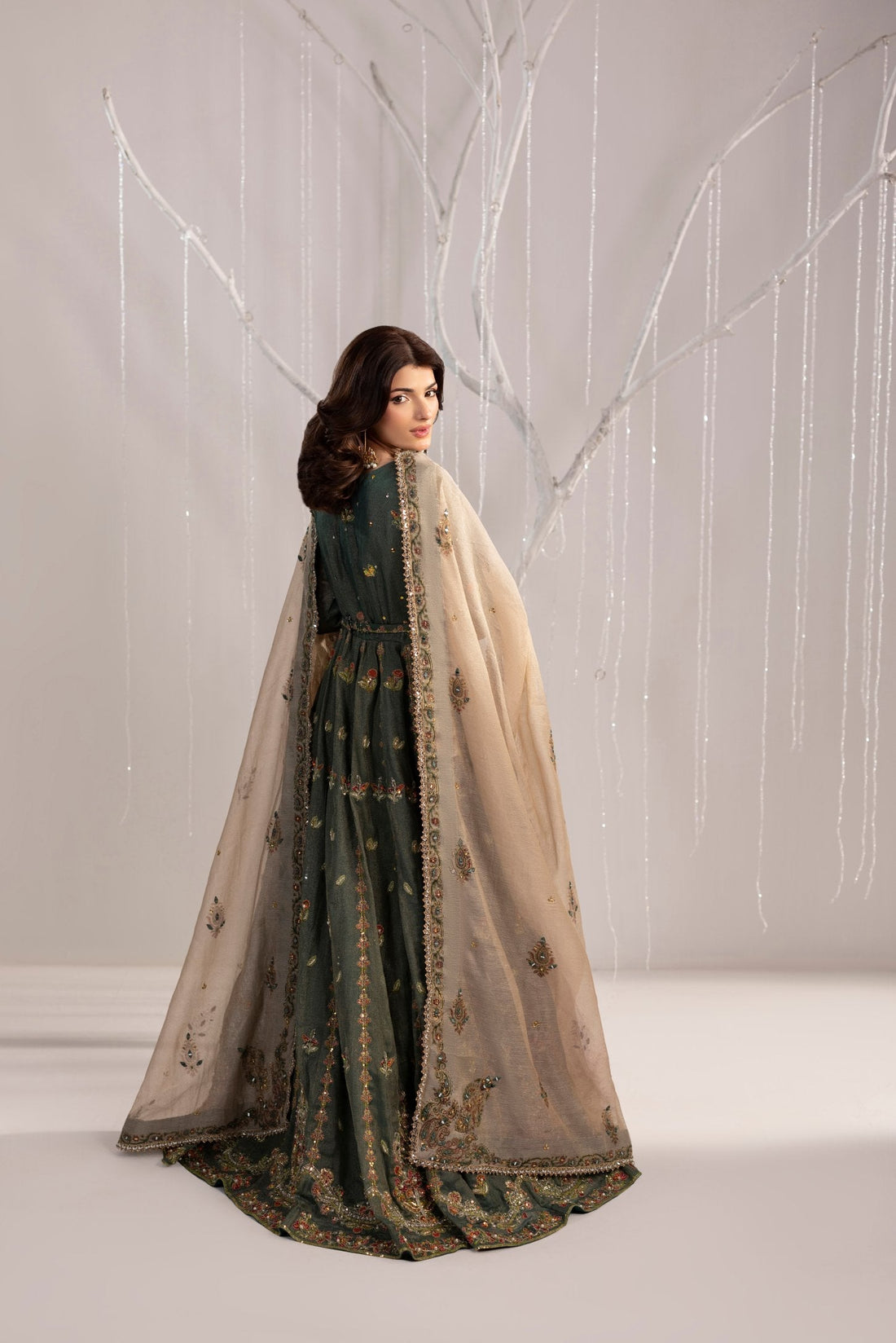Shurooq | Echo in Bloom | Emerald Whisper