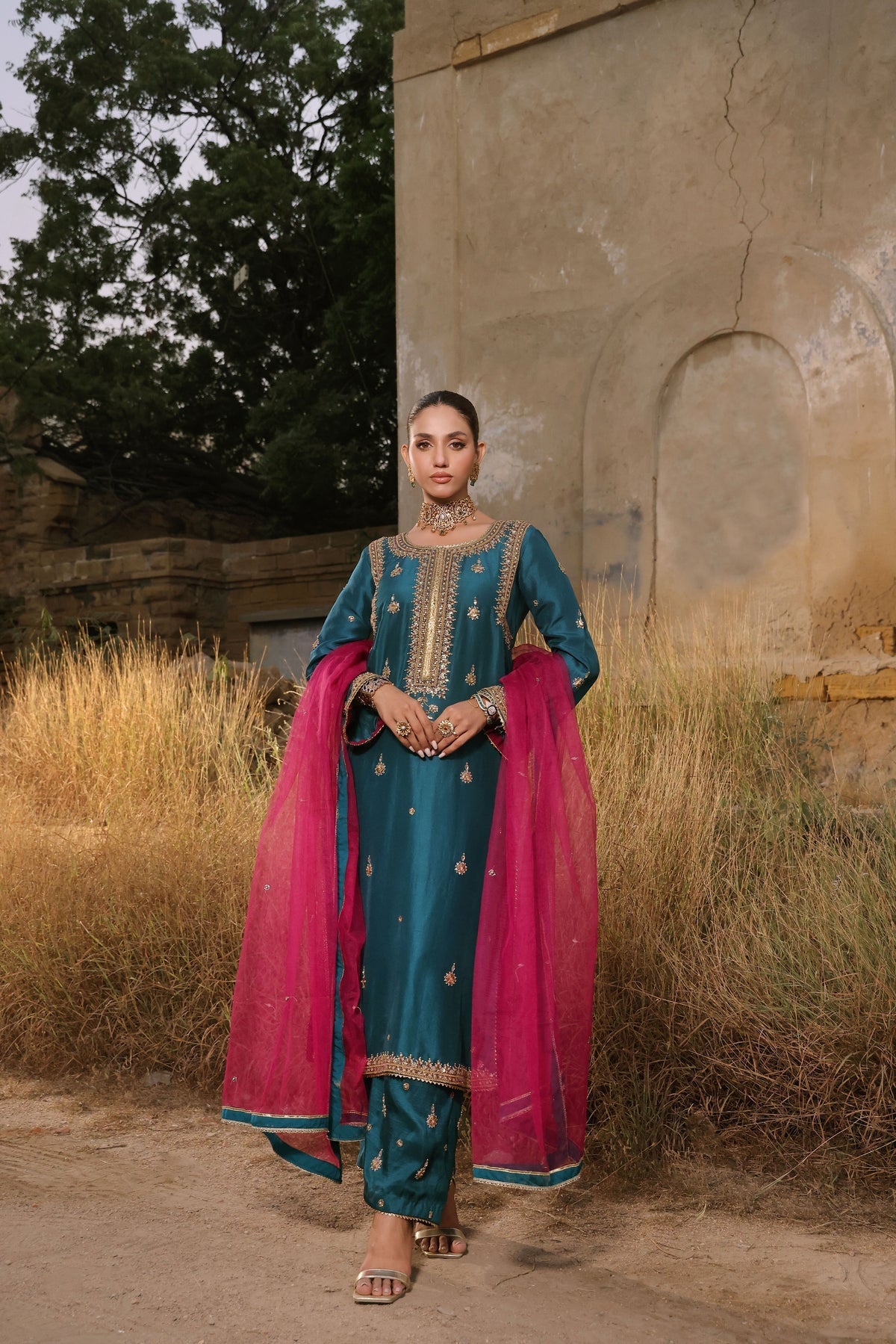 Wahaj M Khan | Banno Wedding Formals | Teal Maroori set