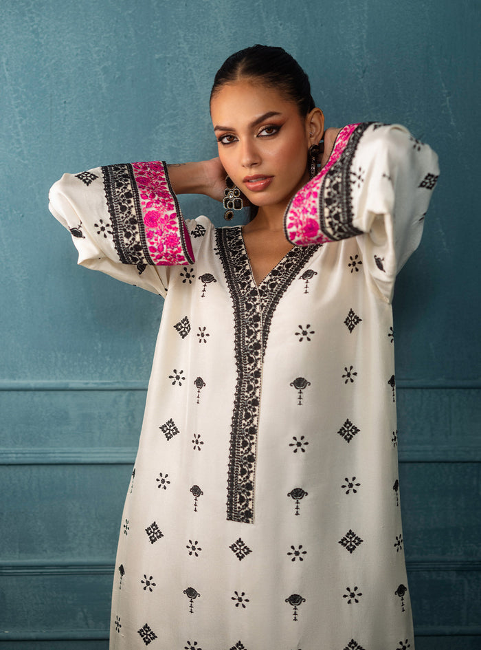 Zainab Chottani | Luxe Edit 25 | Azalea