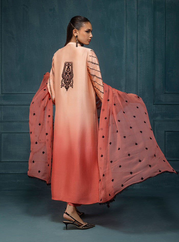 Zainab Chottani | Luxe Edit 25 | Saha