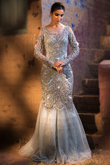 Erum Khan | Dazzling Fiesta | Lustrous