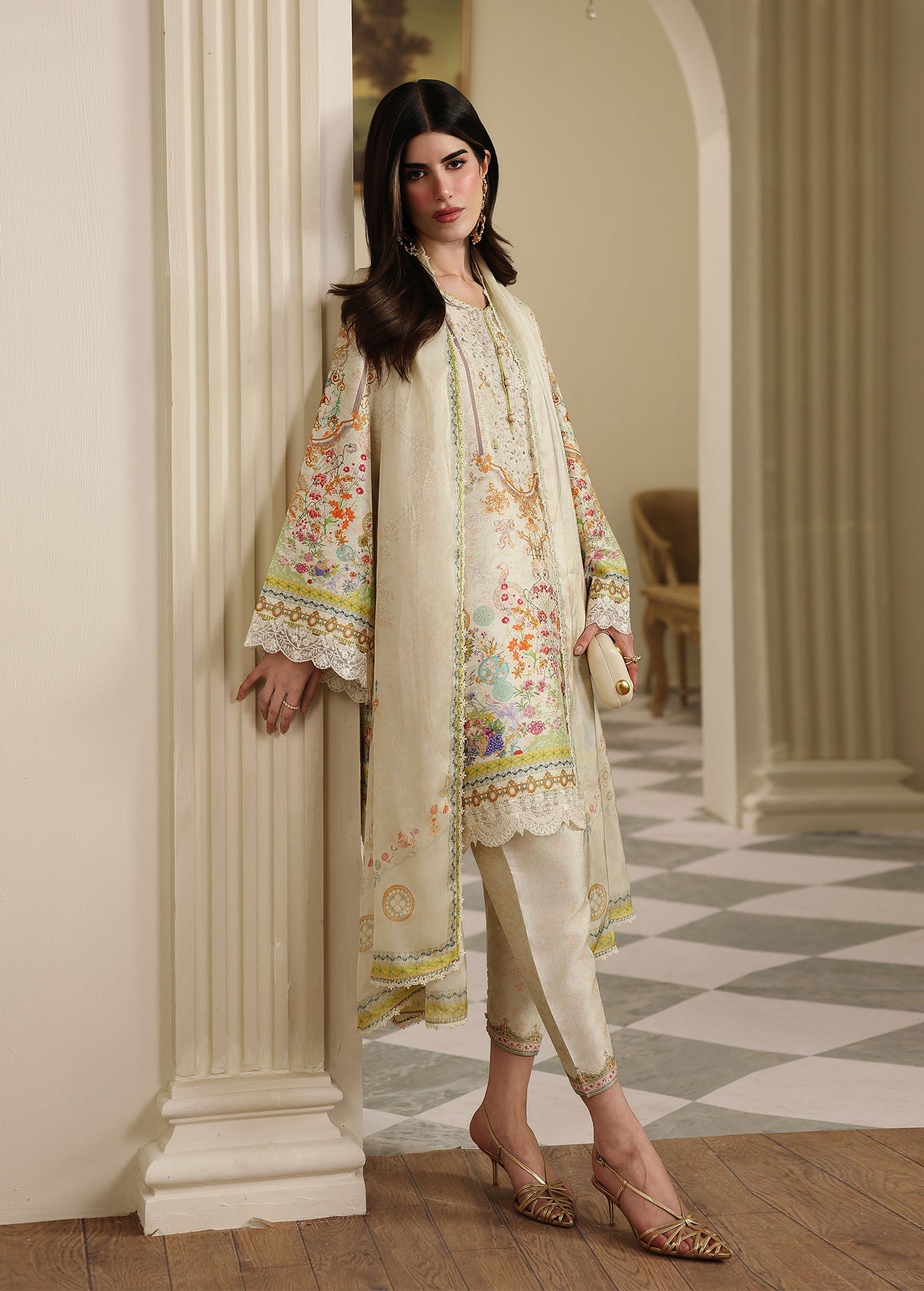Kanwal Malik | Sorelle Luxe Silk 26 | Mirelle