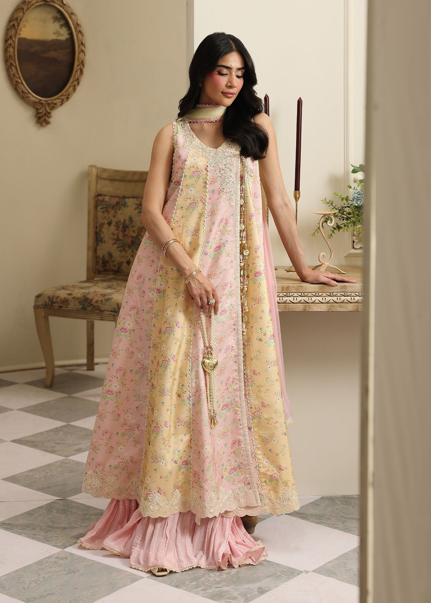 Kanwal Malik | Sorelle Luxe Silk 26 | Liora