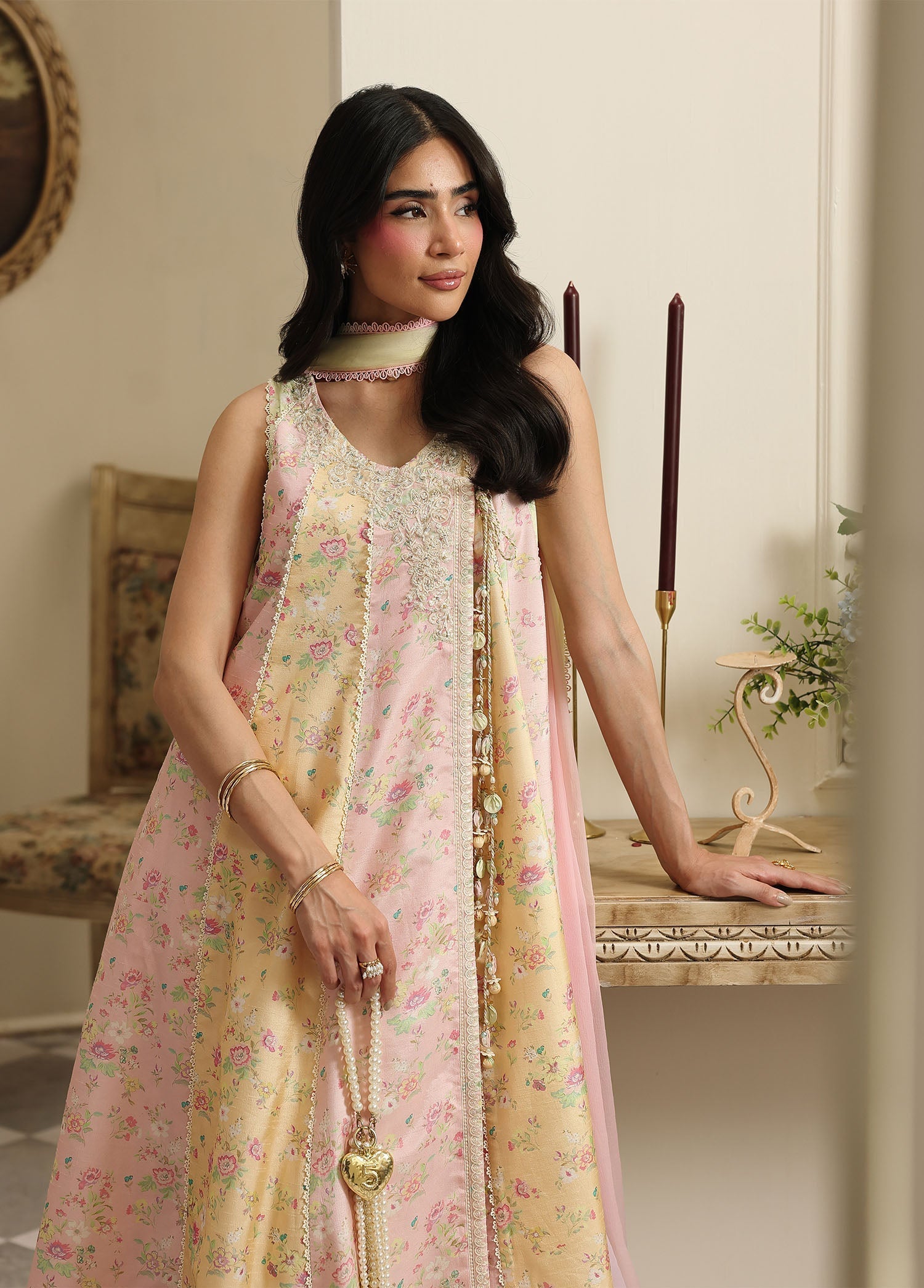 Kanwal Malik | Sorelle Luxe Silk 26 | Liora