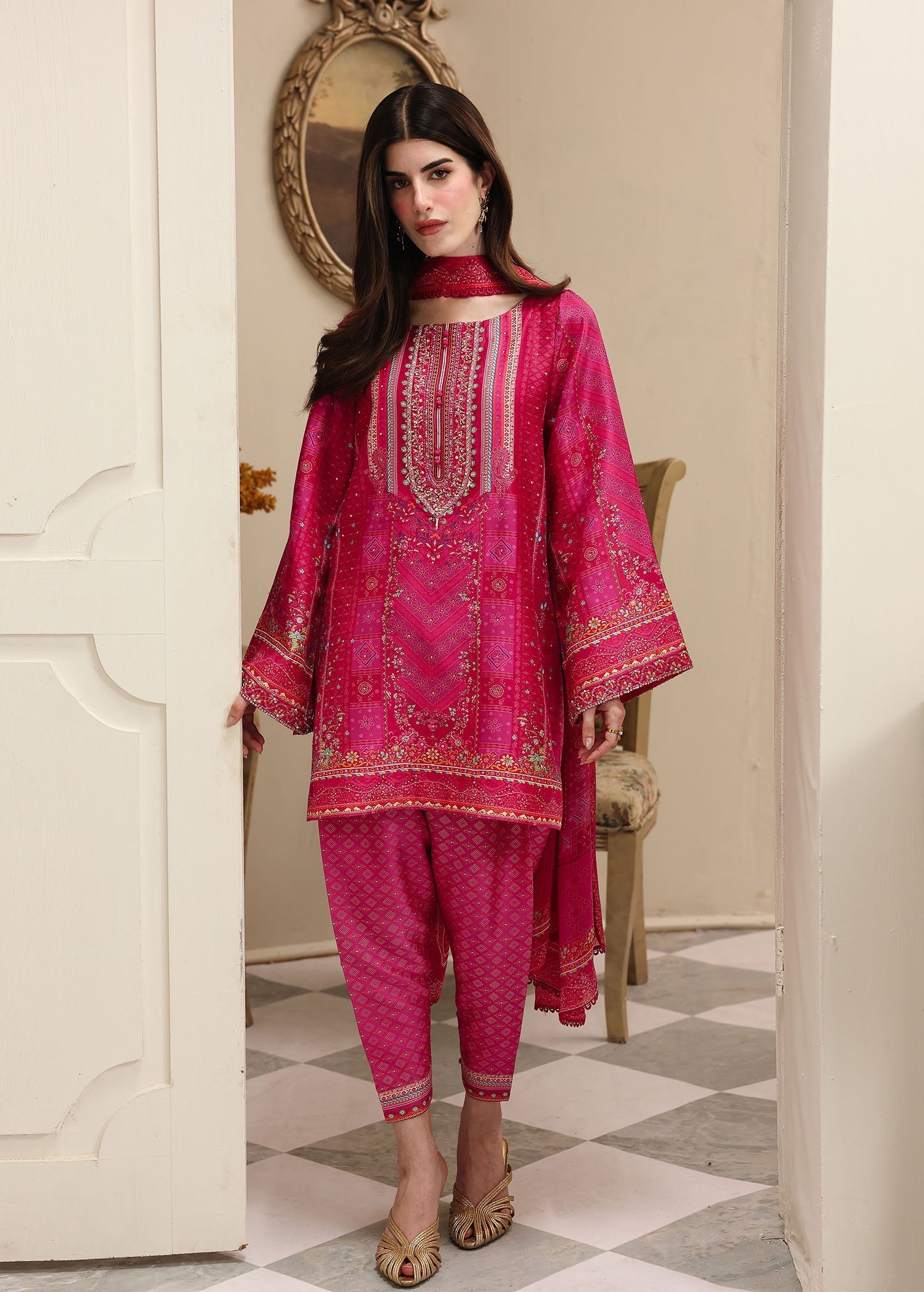 Kanwal Malik | Sorelle Luxe Silk 26 | Ziven