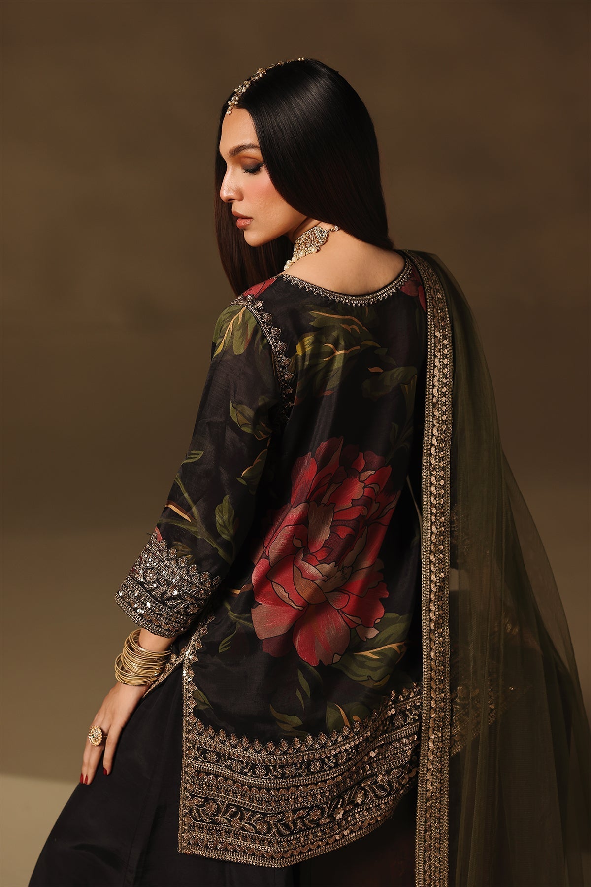 Charizma | Festive Pret | CMA-5-276