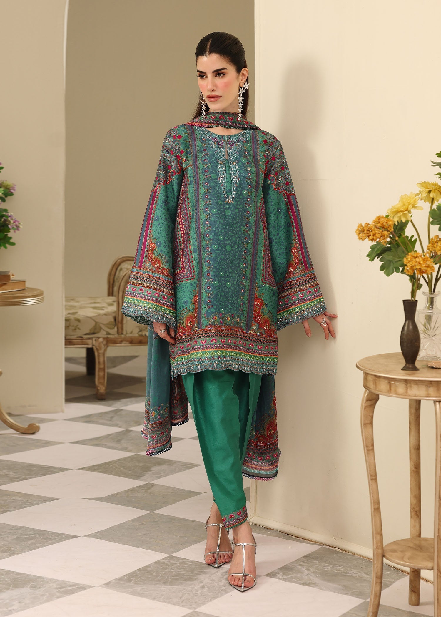 Kanwal Malik | Sorelle Luxe Silk 26 | Jiana