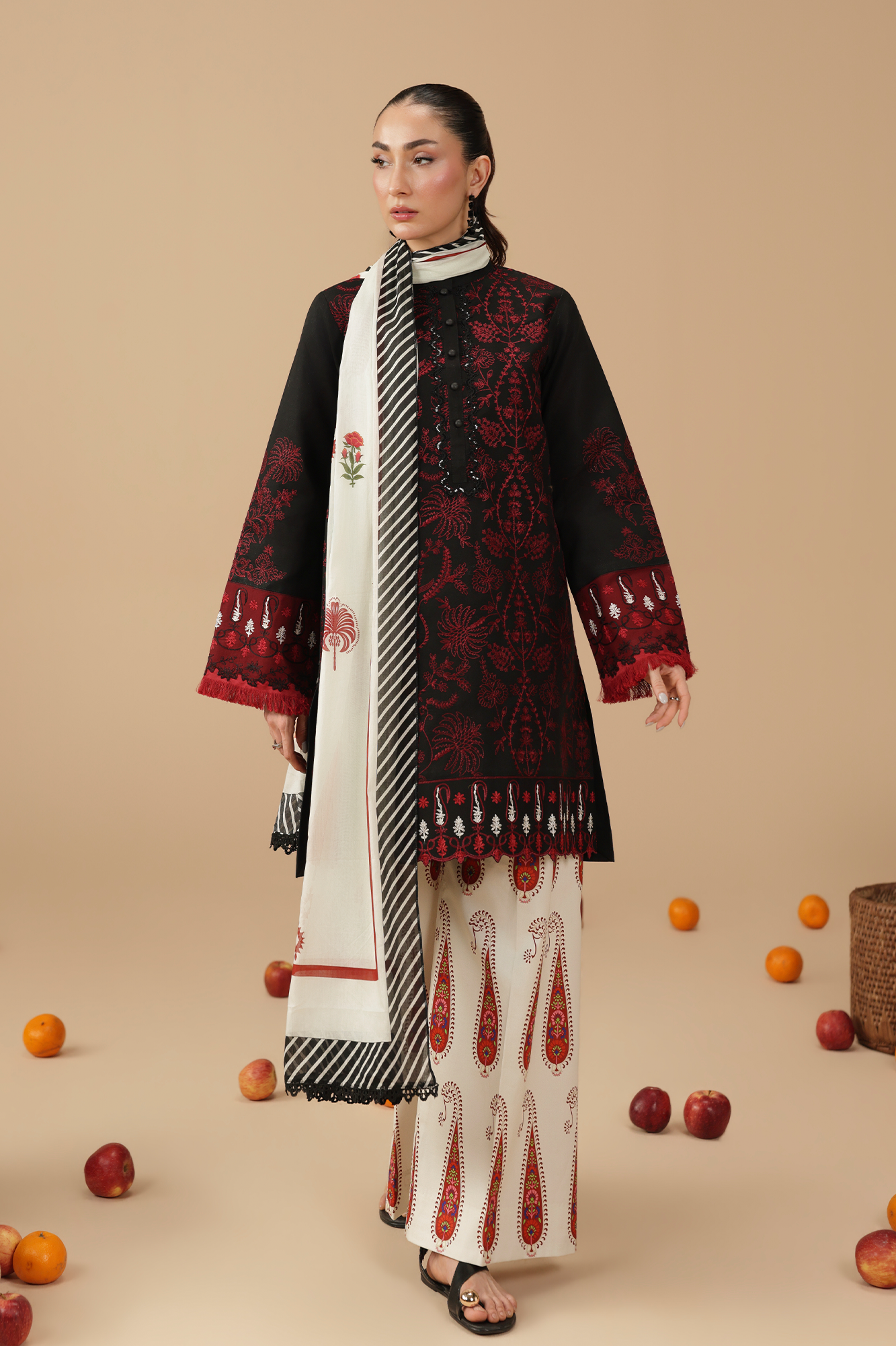 Rajbari | Jahaan Lawn | JAHAAN | 02
