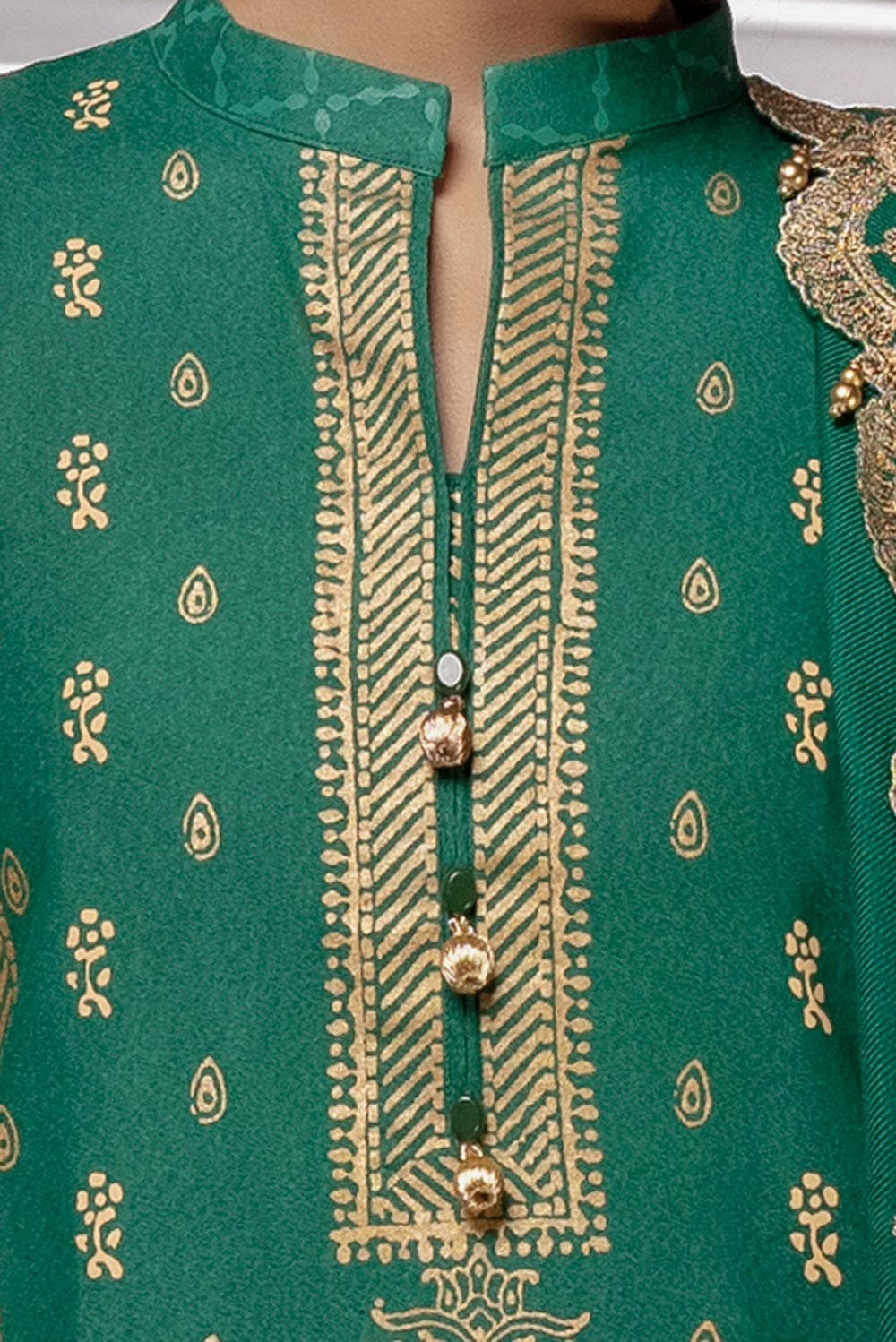 Gul Ahmed | Winter Collection 24 | Pashmina Shawl AP-42046