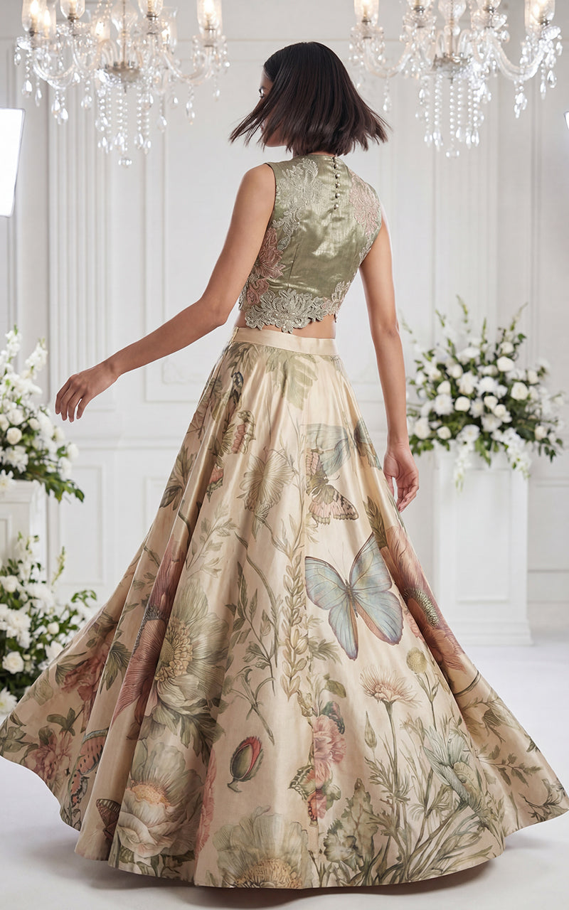 Threads and Motifs | Formal Outfits | 10481