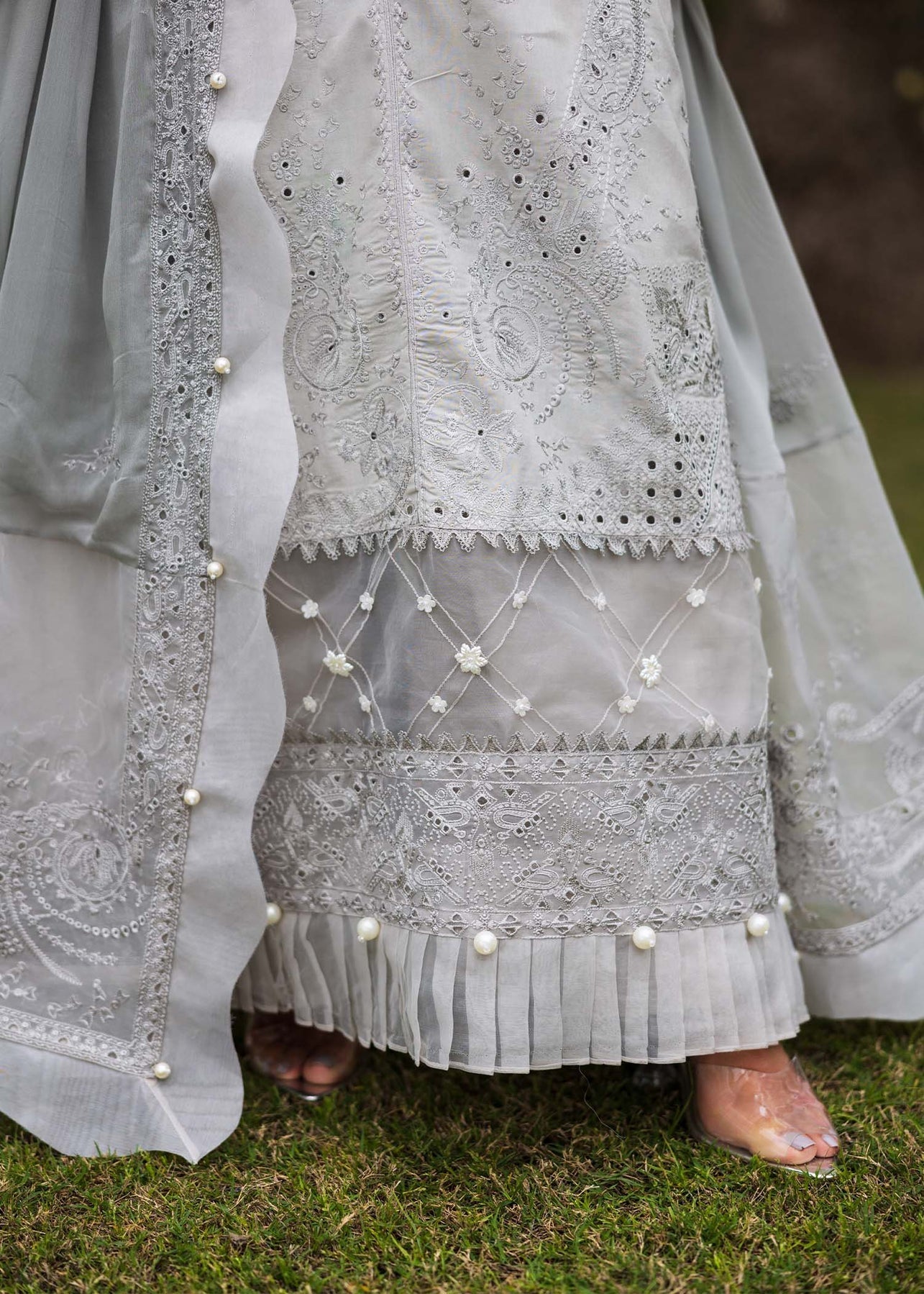 Paras by Pasha | Bloom and Beyond | Ash Bloom