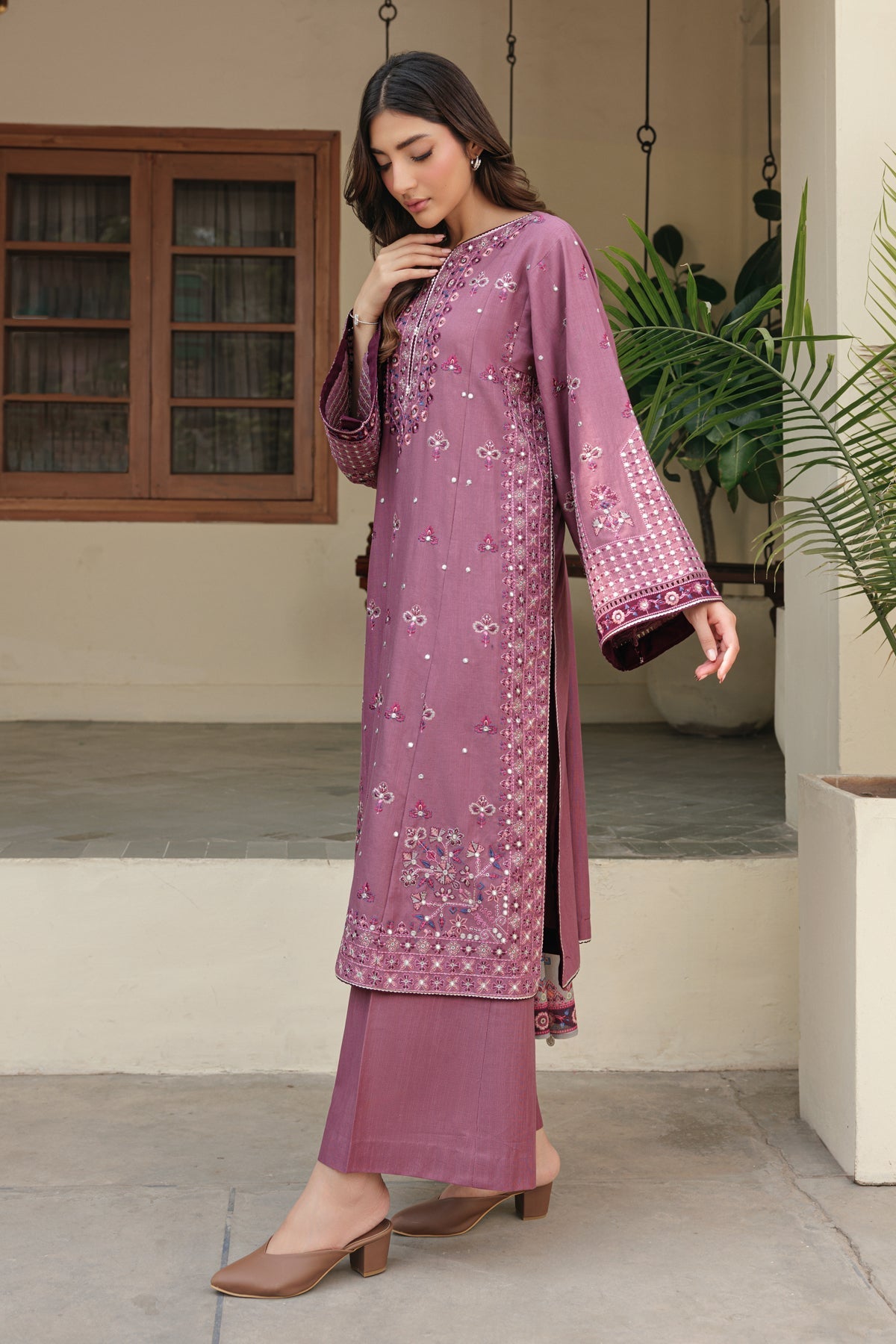Xenia Formals | Winter Slub 25 | SOFEEA