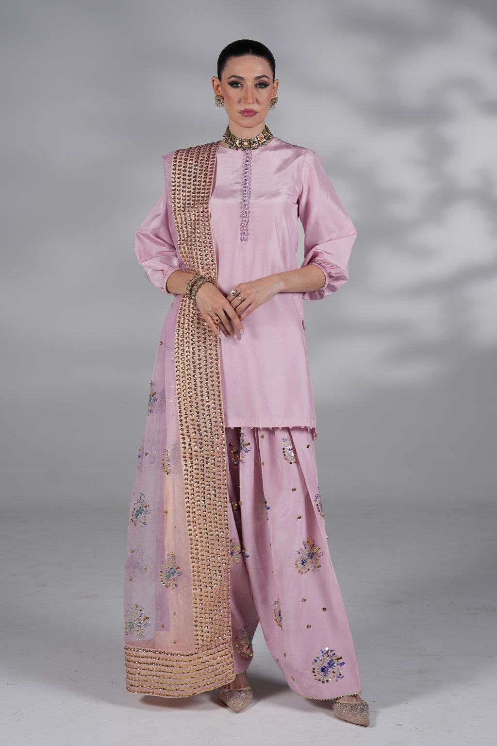 Amave | Oro Luxury Wear | AM-03