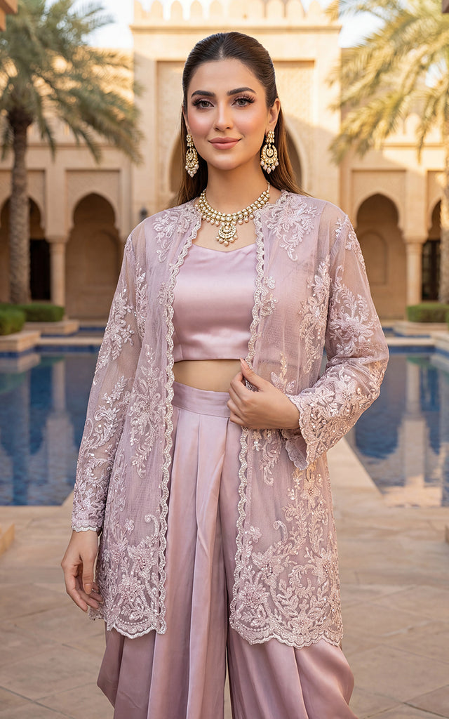 Threads and Motifs | Formal Outfits | 10581