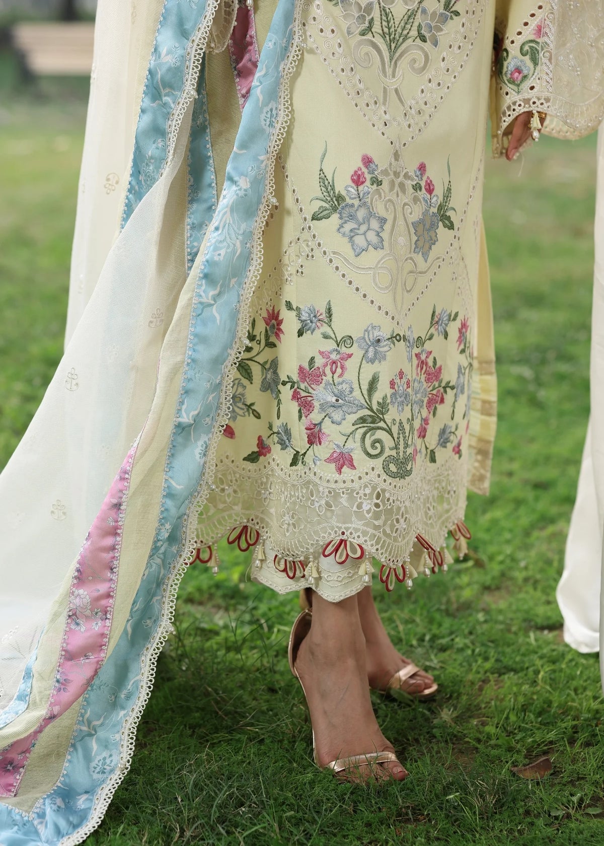Sardinia | Tales of Petals | DAISY DREAM