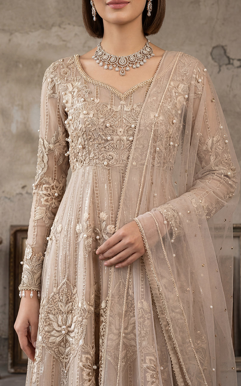 Threads and Motifs | Formal Outfits | 9658.2