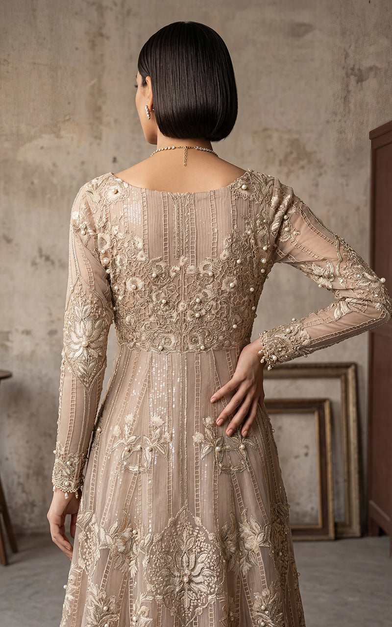 Threads and Motifs | Formal Outfits | 9658.2