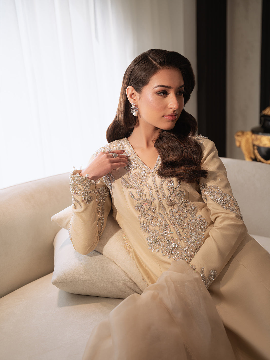 Amroz Atelier | Mikami Formals | ZORA