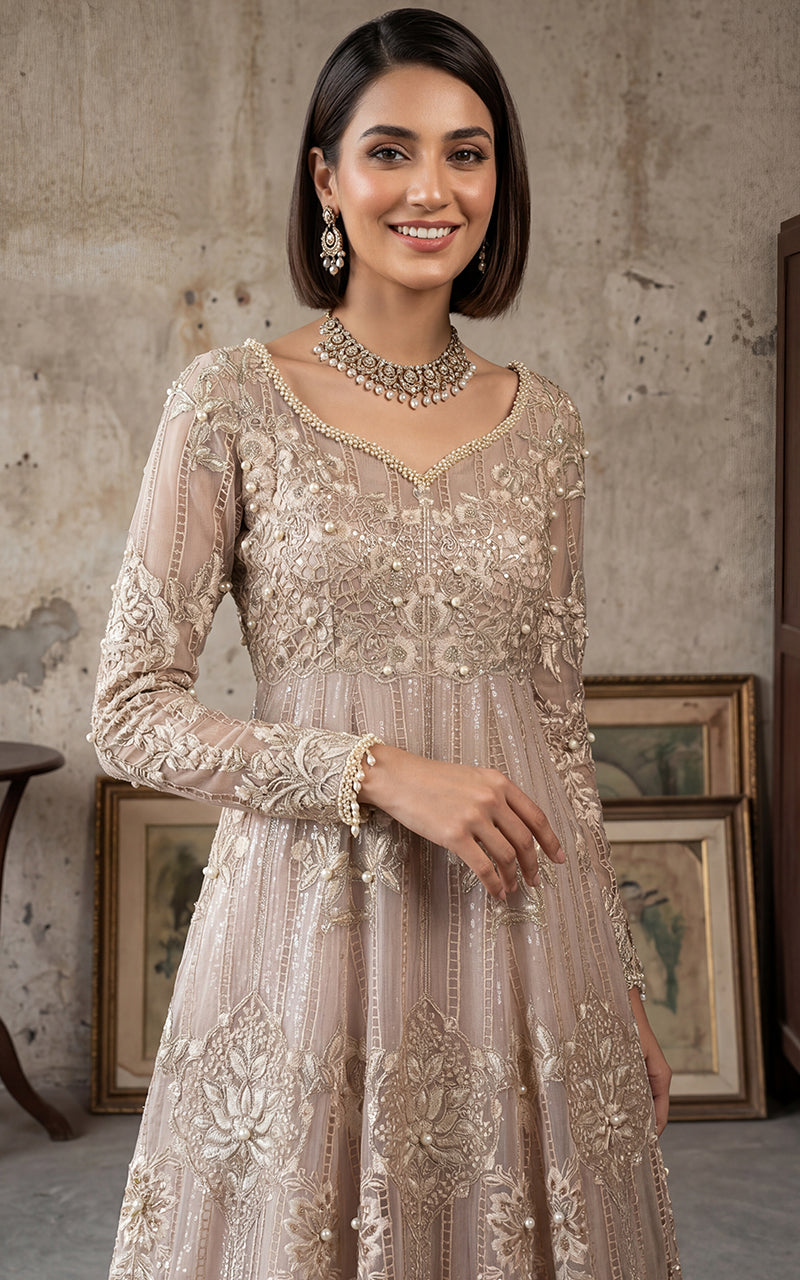 Threads and Motifs | Formal Outfits | 9658.2