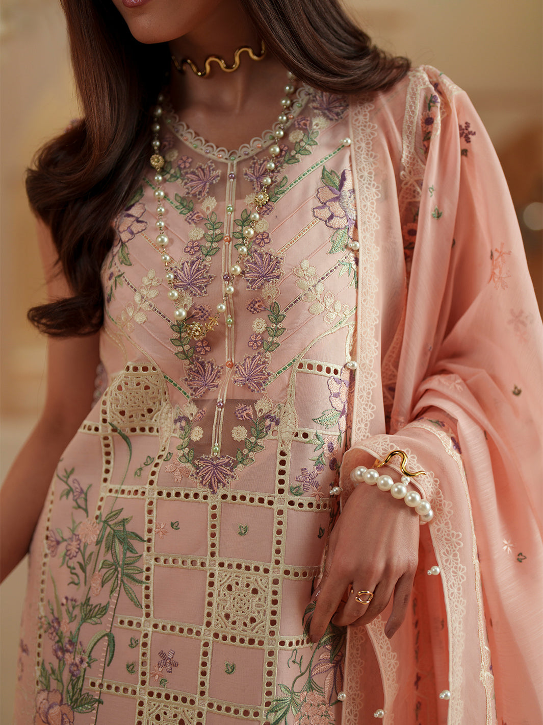 Bin Ilyas | Mashriq Luxury Lawn 26 | D-111-B