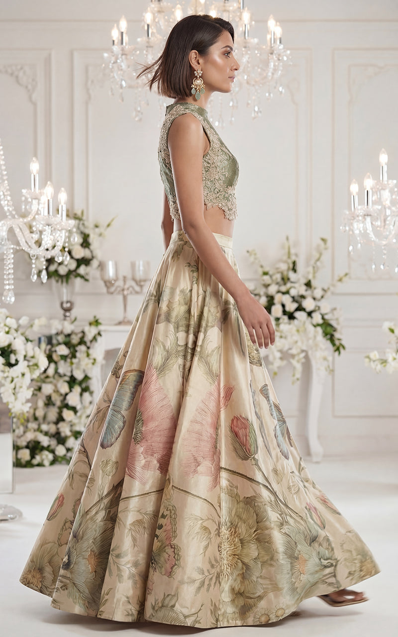 Threads and Motifs | Formal Outfits | 10481