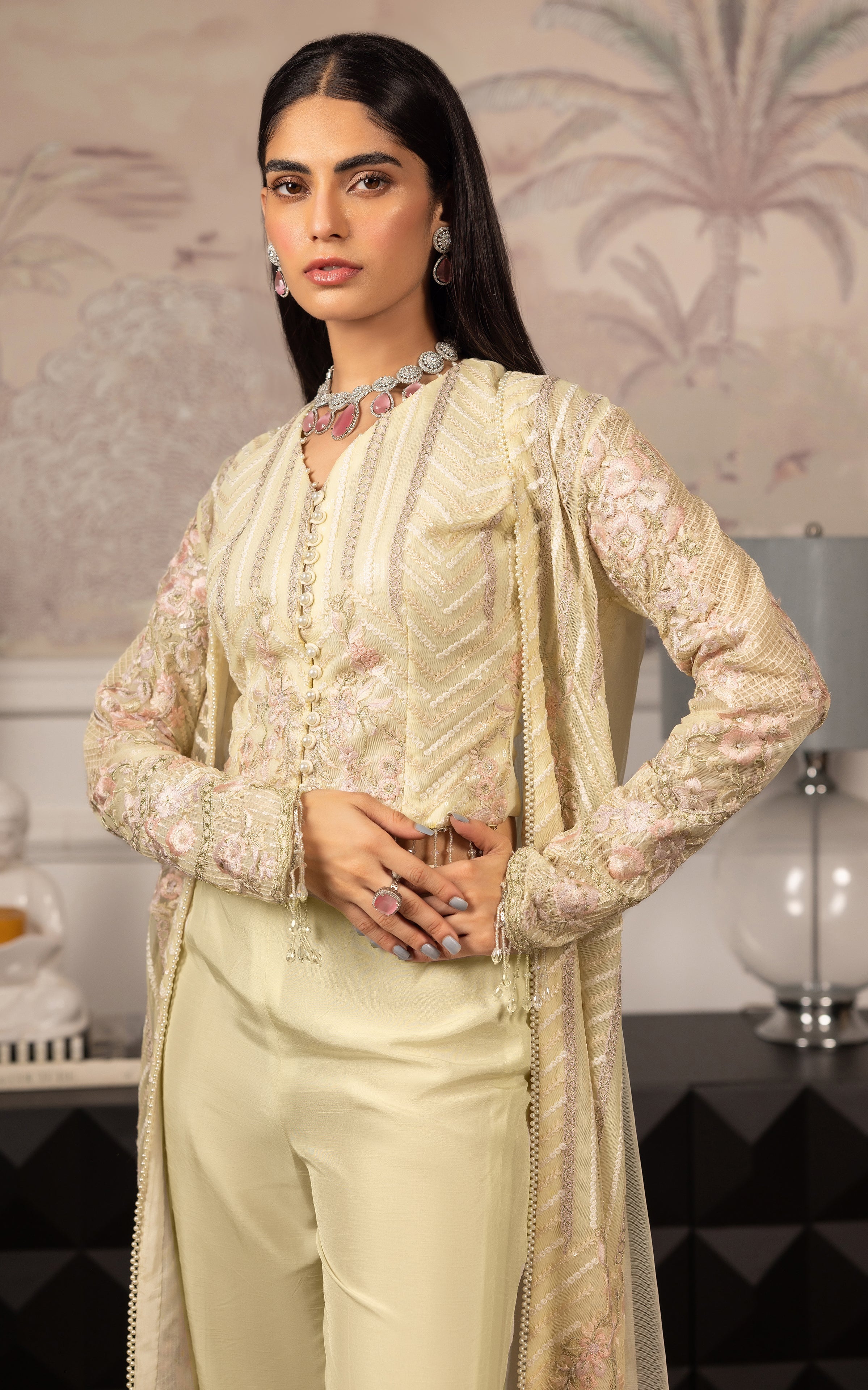 Threads and Motifs | Formal Dresses 24 | 9005