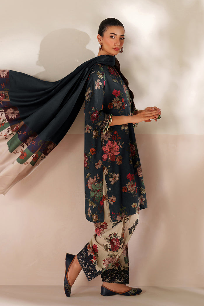 Baroque | Luxury Pret 25 | UF-4294